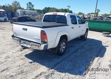 2006 Toyota Tacoma Prerunner V6 z USA, uszkodzony, nr VIN 3TMJU62N66M010865